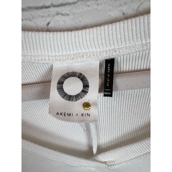 AKEMI + KIN ANTHROPOLOGIE oversized white knit short frill top blouse XS/S - Picture 2 of 7